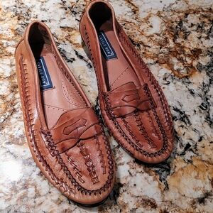 Men's Savile Row, made in Brazil Brown leather slip on's. SZ 9D. Pre-owned +++
